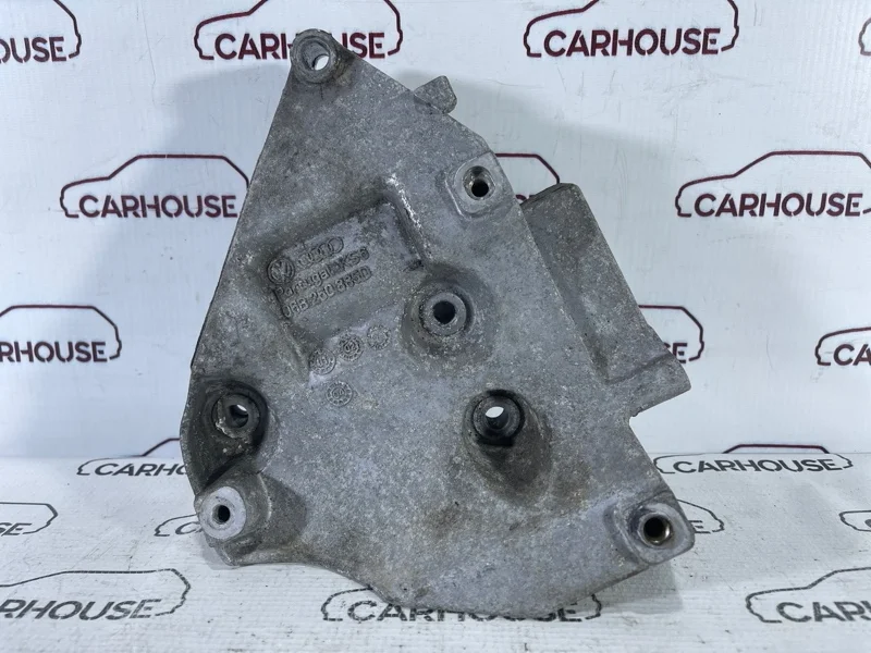 Кронштейн кондиционера Volkswagen Passat B5+ 1.8T