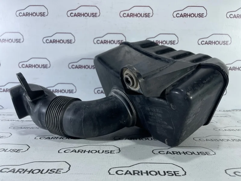 Резонатор воздушного фильтра Volkswagen Jetta 6