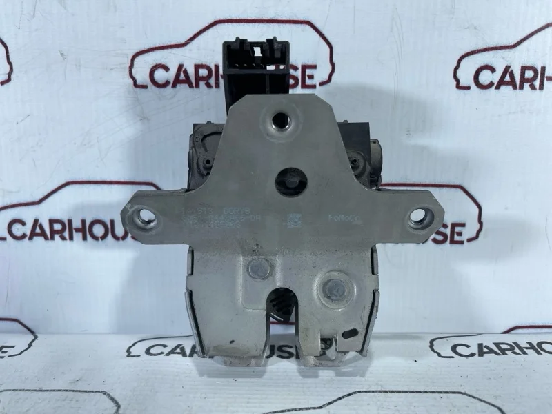 Замок багажника Ford Focus 3 2015