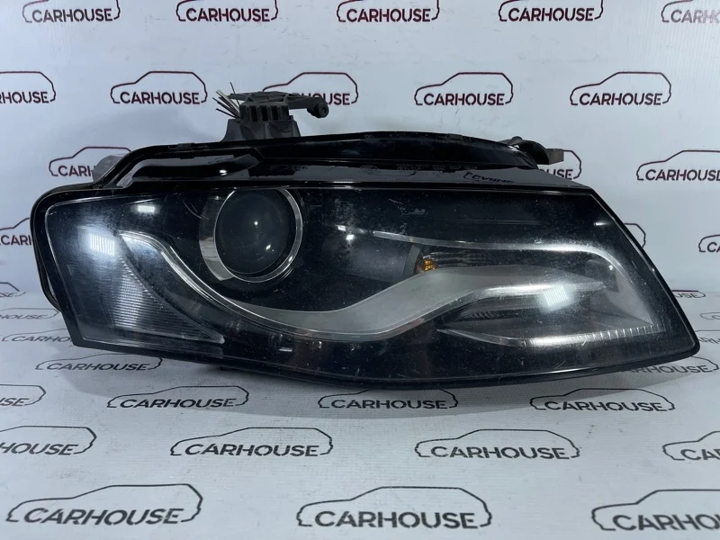 Фара правая Audi A4 B8 2011