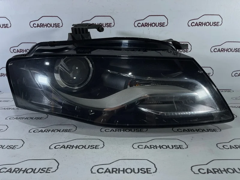 Фара правая Audi A4 B8 2011