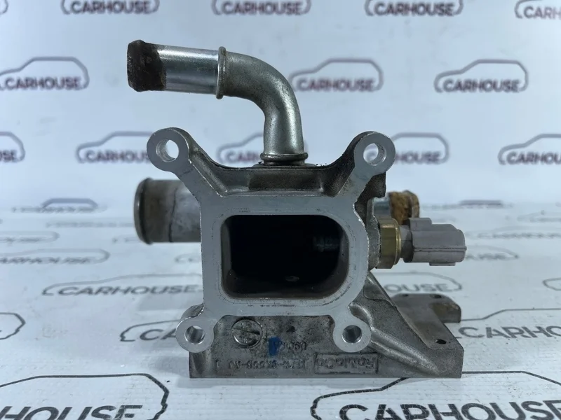 Флянец охлаждения Ford Focus 2 1.8 QQDB 2010