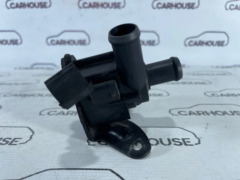 Насос водяной электрический Audi A4 B8 2.0 CDN