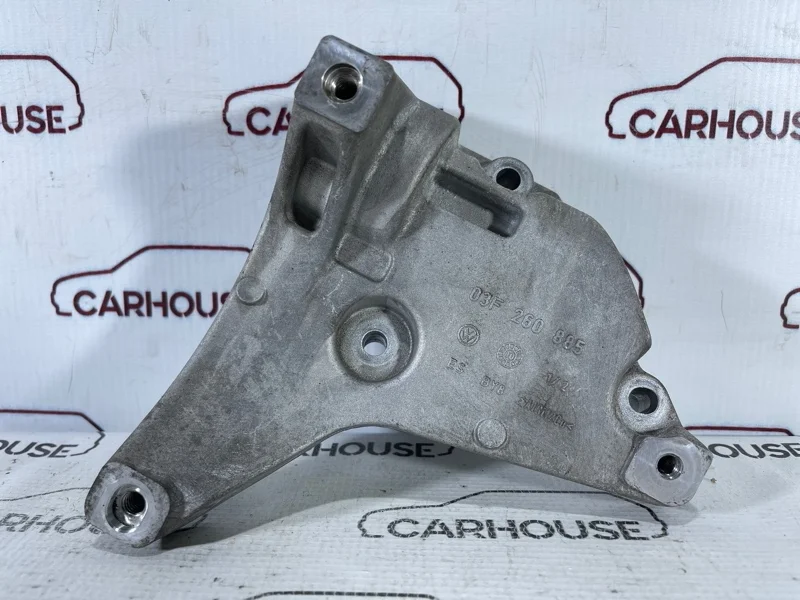 Кронштейн кондиционера Audi A4 B8 2.0 CDN 2010