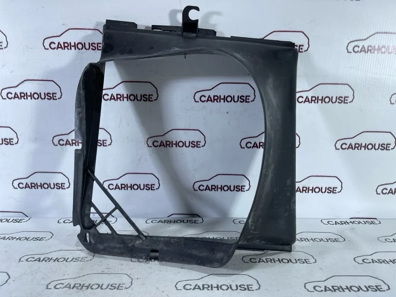 Воздухозаборник интеркулера задний левый