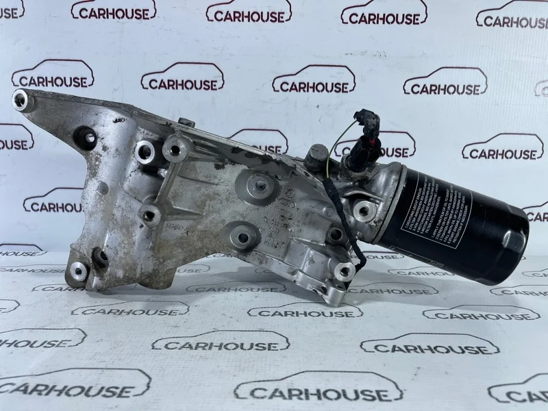 Корпус масляного фильтра Volkswagen Passat B6 1.8