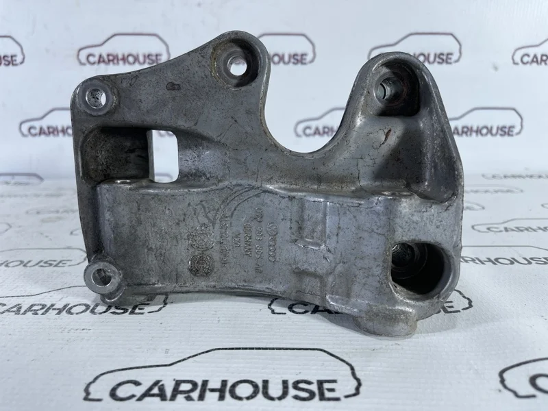 Кронштейн генератора Audi A8 D4 4.2 CDR 2012