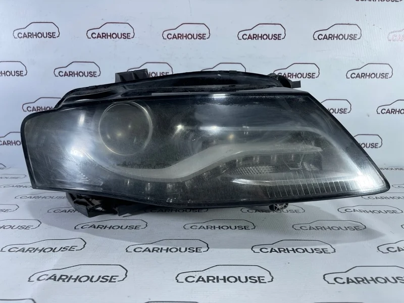 Фара передняя правая Audi A4 B8 2011