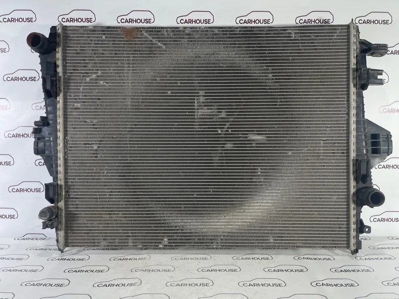 Радиатор ДВС Volkswagen Touareg NF 2013