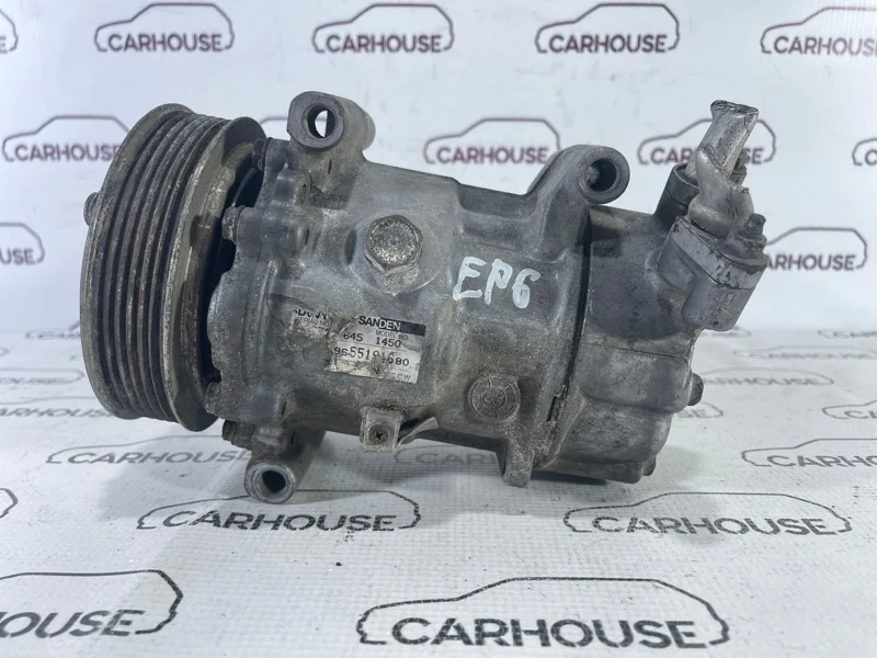 Компрессор кондиционера Peugeot 308 1.6 EP6 5FW