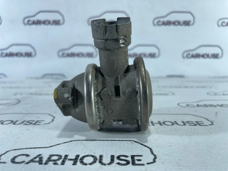 Клапан егр Audi Q7 4.2 BAR 2009