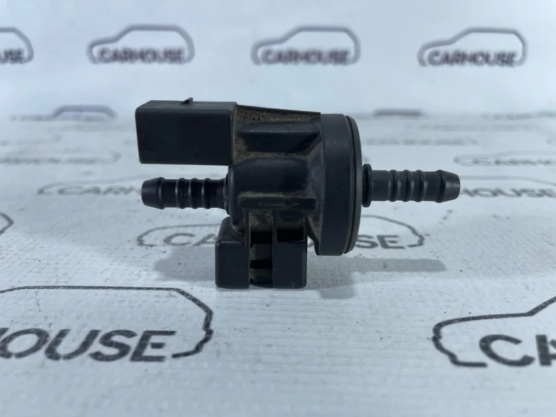 Клапан вентиляции топливного бака Audi Q7 4.2 BAR