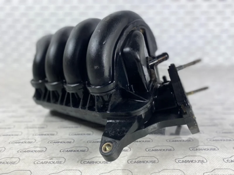 Коллектор впускной Toyota AVENSIS T250 1.8 1ZZ-FE