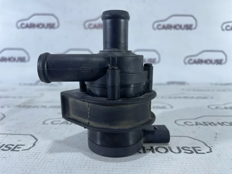 Насос водяной электрический Volkswagen Passat B6