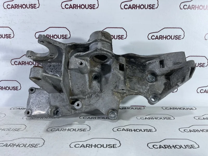 Кронштейн генератора Volkswagen Passat B5+ 1.8 AWT