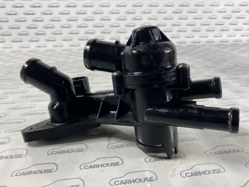 Корпус термостата Skoda Fabia 2 1.2 CGPA 2014