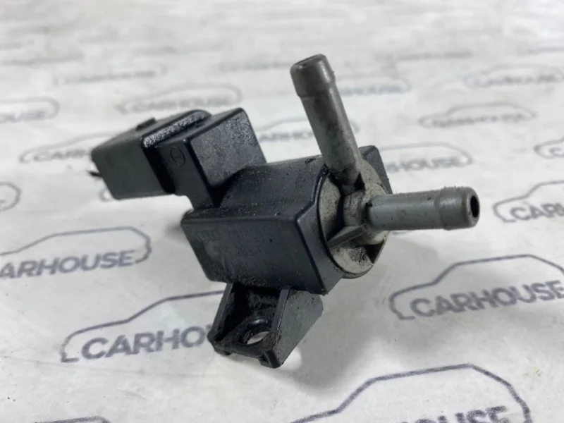 Клапан электромагнитный Volkswagen Passat B6 B6