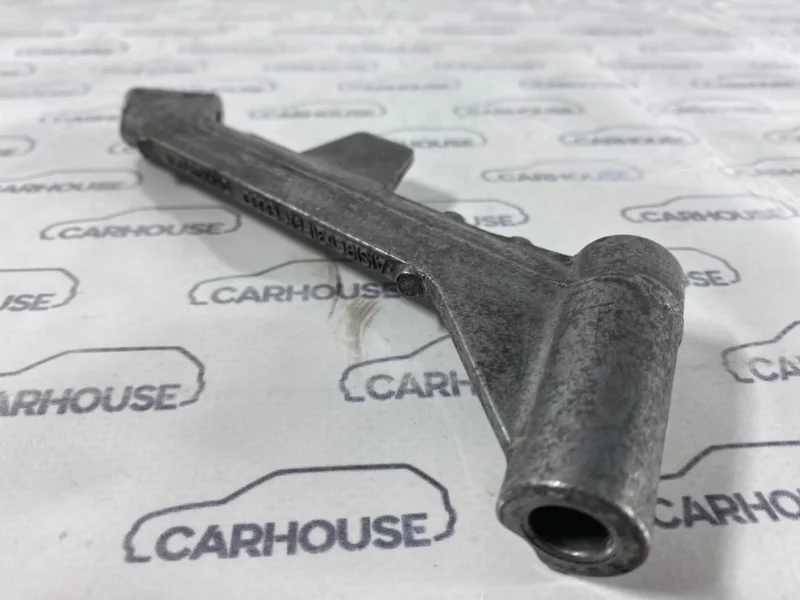 Кронштейн впускного коллектора Audi A3 8L 2.0 CCT