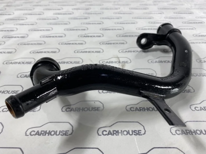 Патрубок охлаждения Audi A3 8L 2.0 CCT 2013