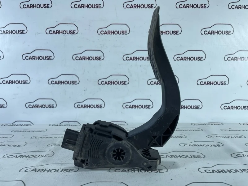 Педаль газа Audi A5 8T 1.8 CJEB 2014