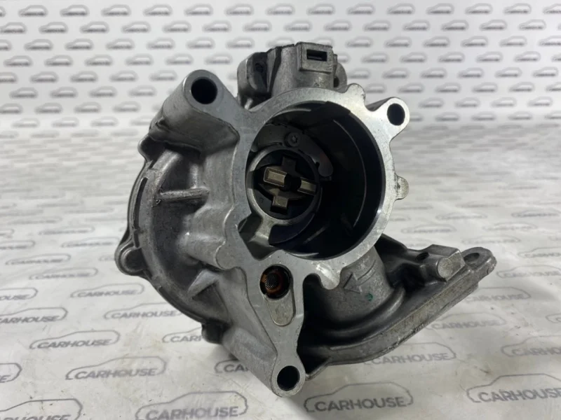 Насос вакуумный Volkswagen PASSAT B6 3C 2.0 CAW