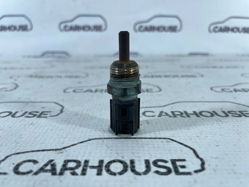 Датчик температуры охлаждающей жидкости Mitsubishi