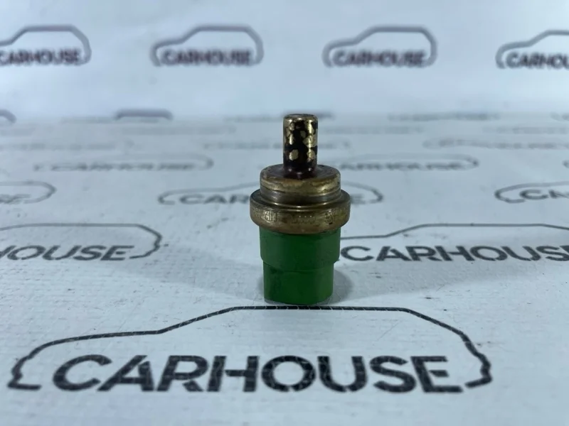 Датчик температуры охлаждающей жидкости Volkswagen