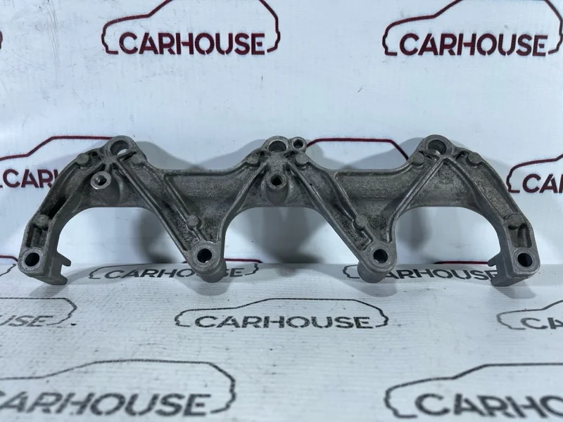 Кронштейн тнвд Audi A6 C6 3.2 AUK 2010