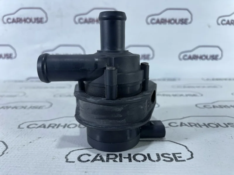 Насос водяной электрический Volkswagen Passat B6