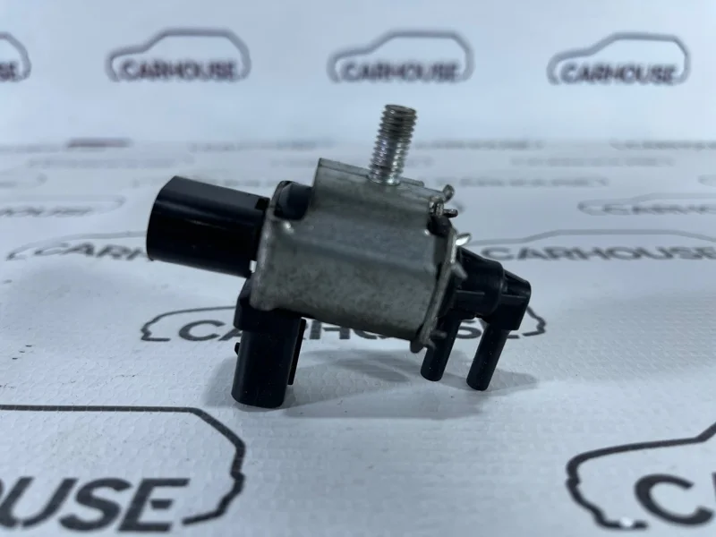 Клапан электромагнитный Ford Focus 2 1.8 QQDB 2010