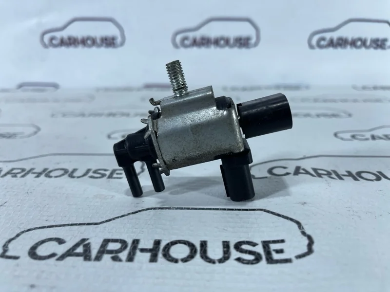 Клапан электромагнитный Ford Focus 2 1.8 QQDB 2010