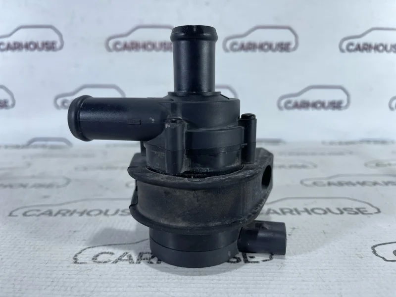 Насос водяной электрический Volkswagen Passat B6