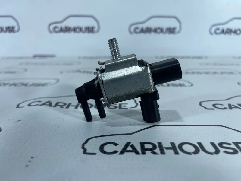 Клапан электромагнитный Ford Focus 2 1.8 QQDB 2010