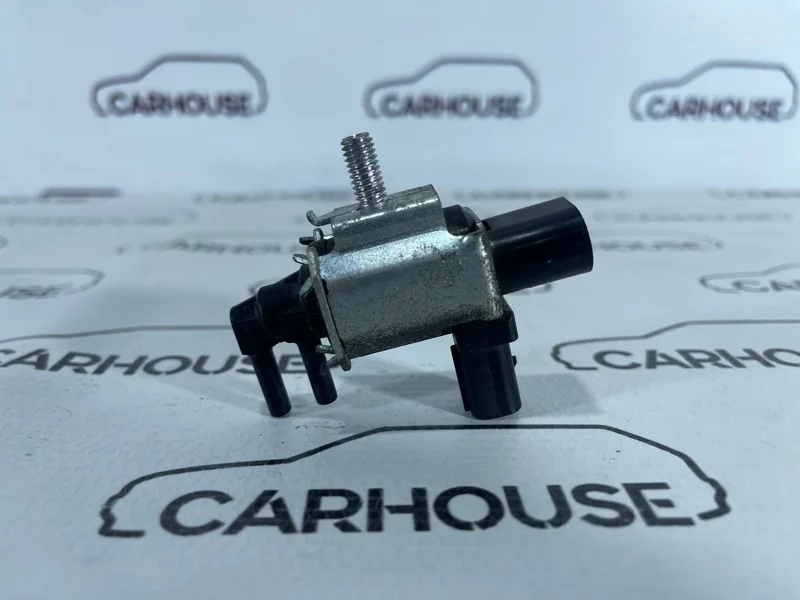 Клапан электромагнитный Ford Focus 2 1.8 QQDB 2010