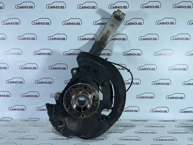 Кулак поворотный BMW X5 F15 2017