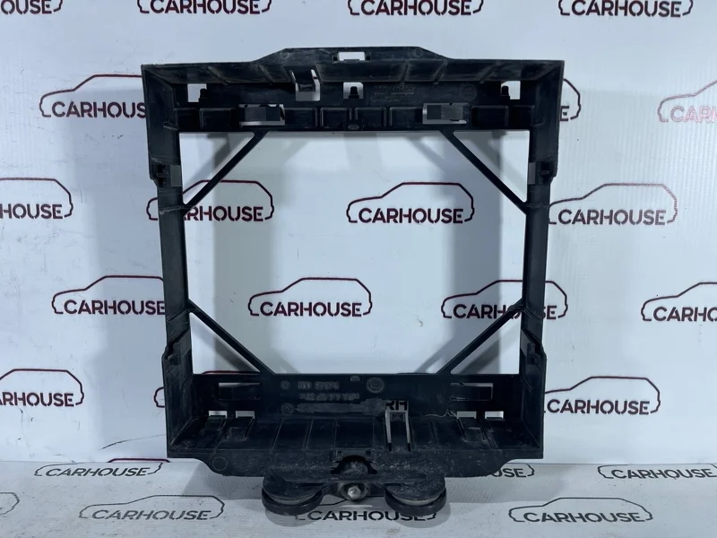 Кронштейн BMW 7-Series F01 2014