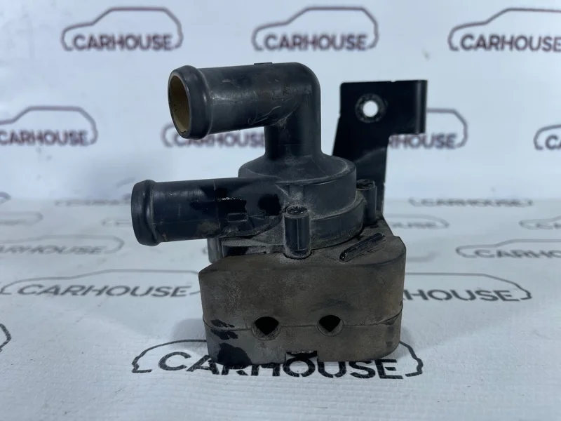 Насос водяной электрический BMW 7-Series F01 2014