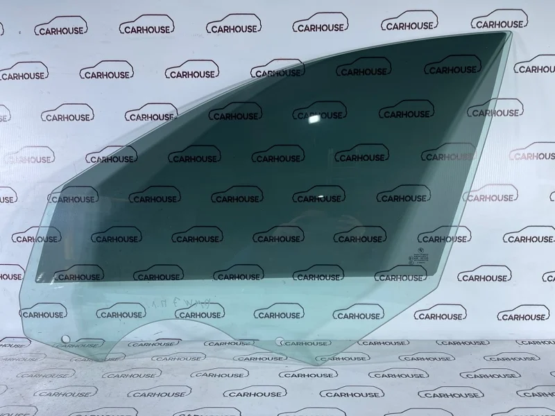 Стекло переднее левое BMW 7-Series F01 2014