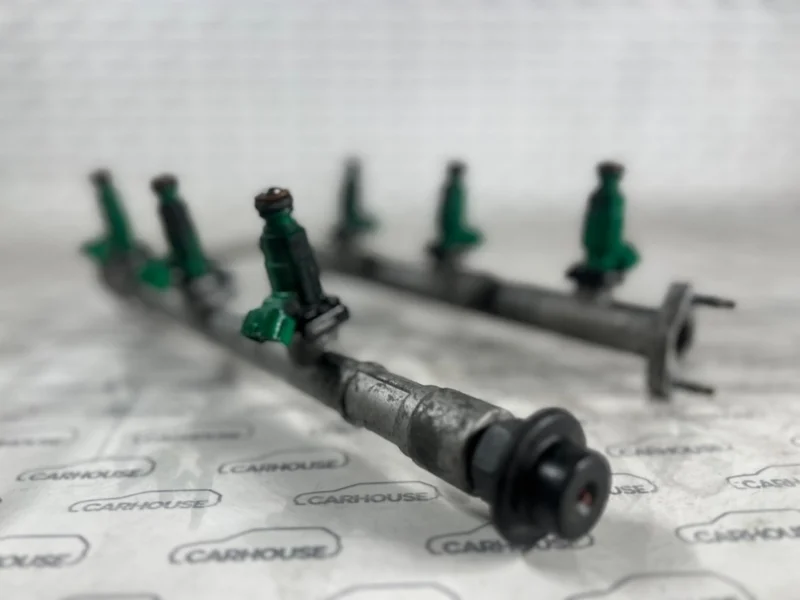 Рампа с форсунками Hyundai SANTA FE SM G6BA 2011