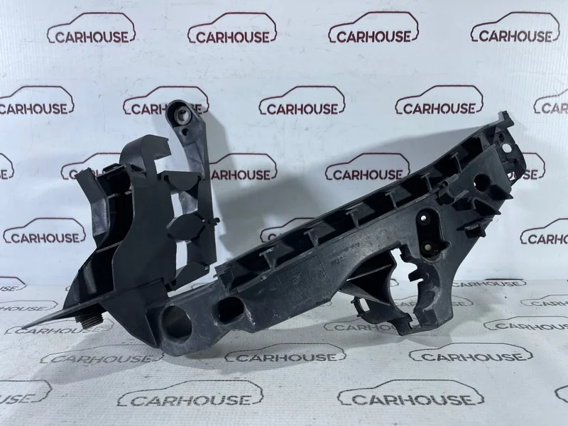 Кронштейн фары левый Audi A4 B8 2010