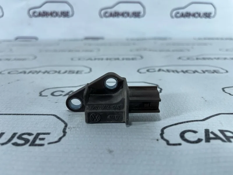 Датчик удара Audi A4 B8 2010