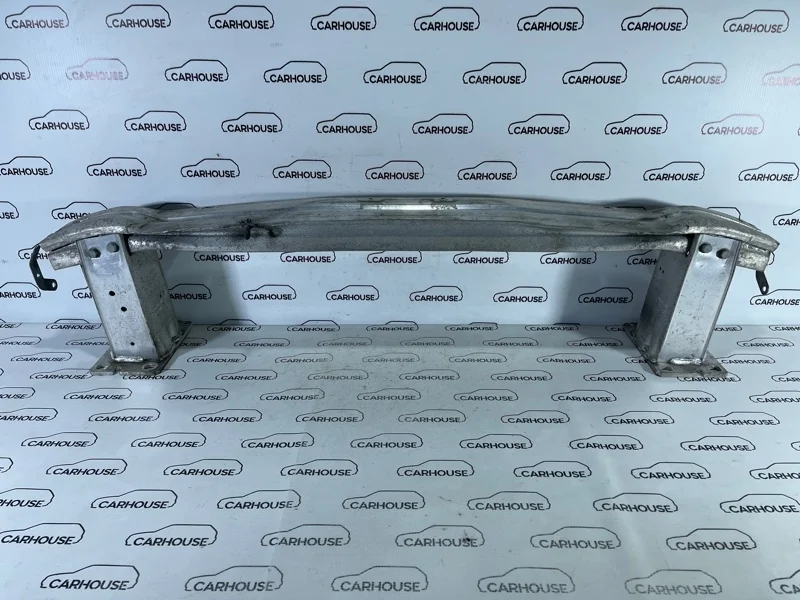 Усилитель переднего бампера Audi A4 B8 2010