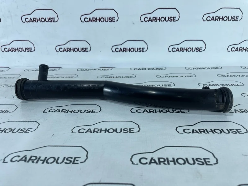 Патрубок охлаждения Volkswagen Golf 6 1.4 CAX 2013