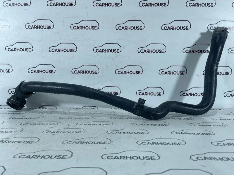 Патрубок охлаждения Volvo XC60 2.0 B4204T7 2013