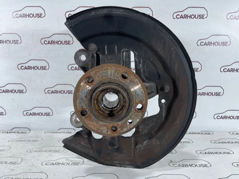 Кулак поворотный передний левый Volvo XC60 2.0