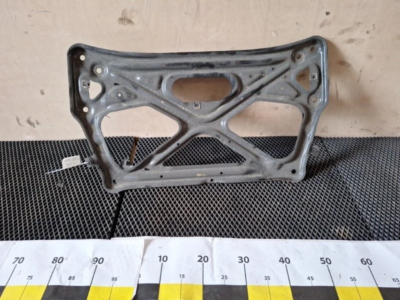 Распорка кузова Audi A6 2011 4H0399345Q C7 CHV 2.8, передняя