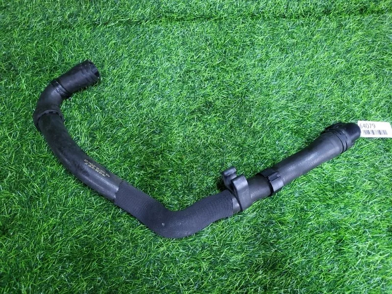 Патрубок охлаждения Volkswagen Tiguan 2011 5N0122051AF 5N CCZ 2.0T