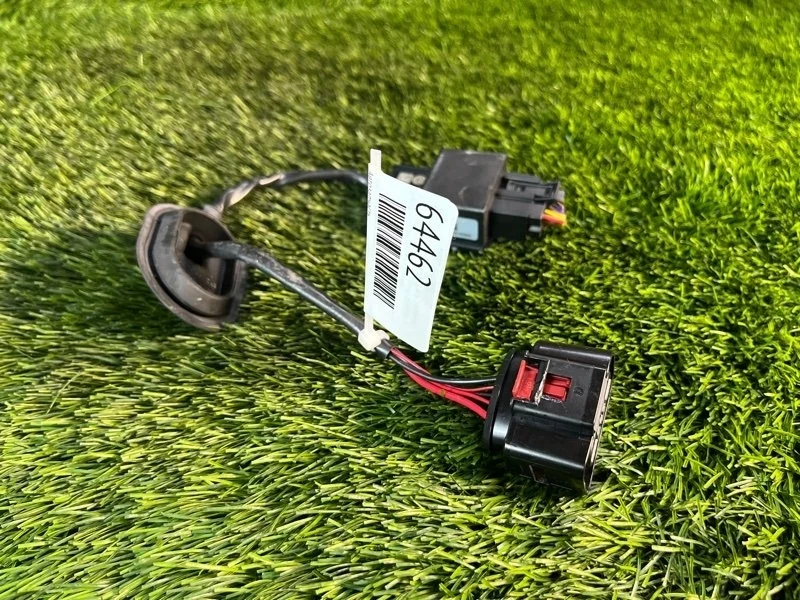 Блок управления топливным насосом Volkswagen Passat 2006 1K0906093J B6 VARIANT BVY 2.0