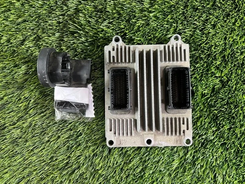 Блок управления двигателя Opel Zafira 2001 12202143 F75 Z22SE