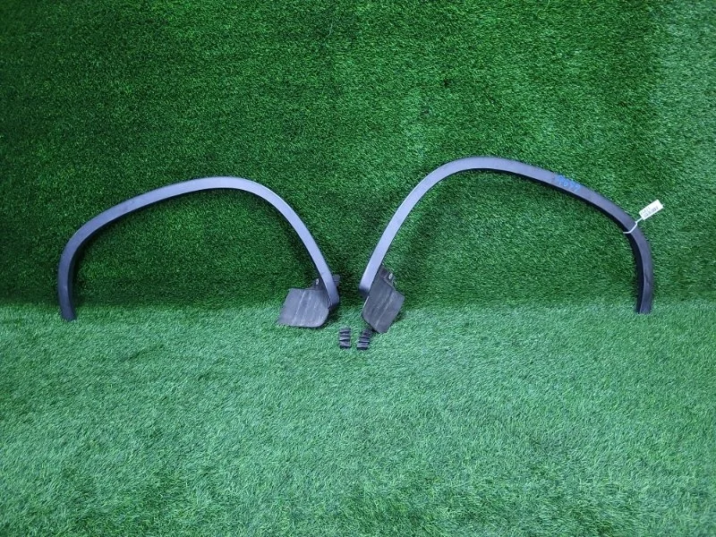 Накладка крыла Volkswagen Tiguan 2009 5N0854819B 5N CAW 2.0T, передняя